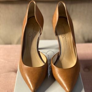 Jessica Simpson Claudette Pump